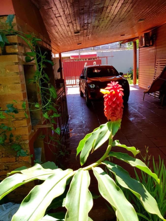 伊瓜苏港Vivi Iguazu Casa Familiar别墅 外观 照片